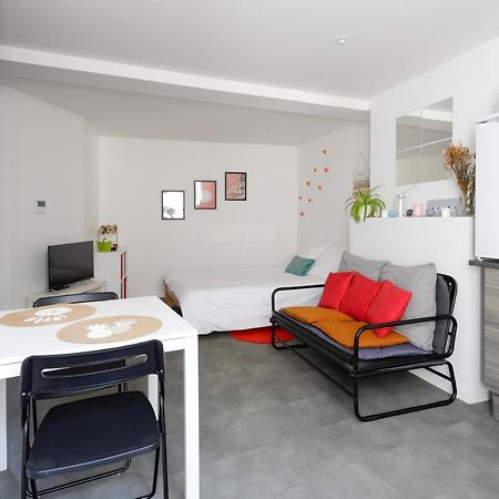 Charmant Studio, Au Coeur De La Ville De Riom Buitenkant foto