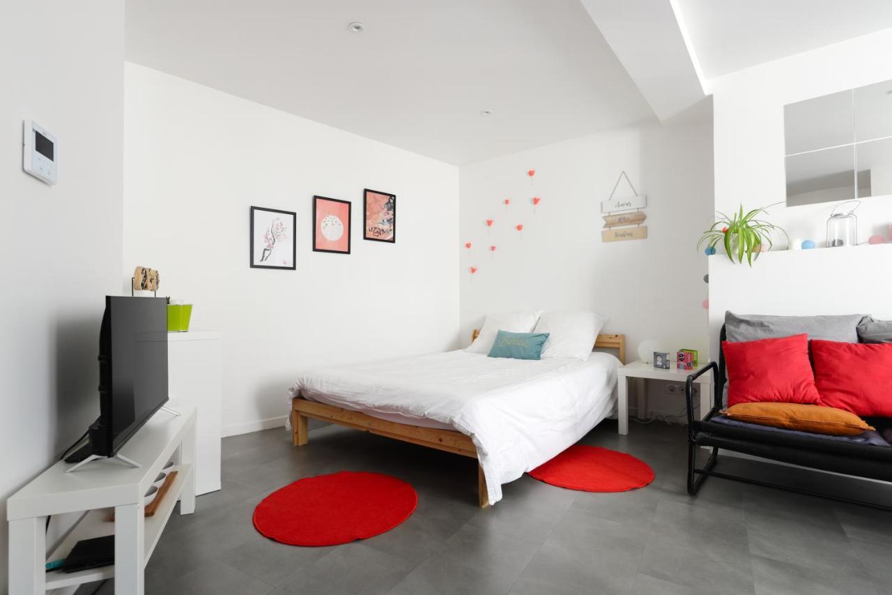Charmant Studio, Au Coeur De La Ville De Riom Buitenkant foto